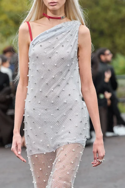 Look 146